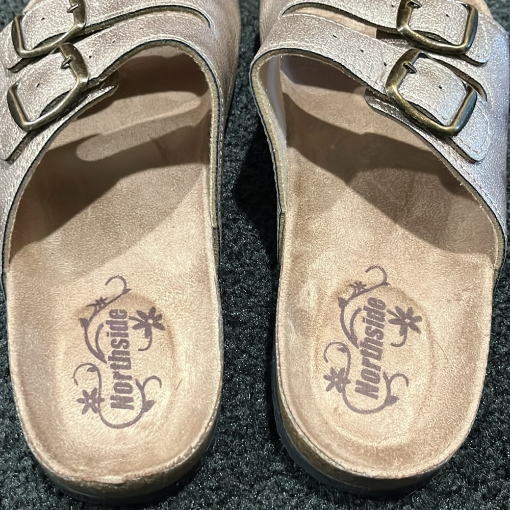 NORTHSIDE METALLIC SANDALS - Picture 4 of 5
